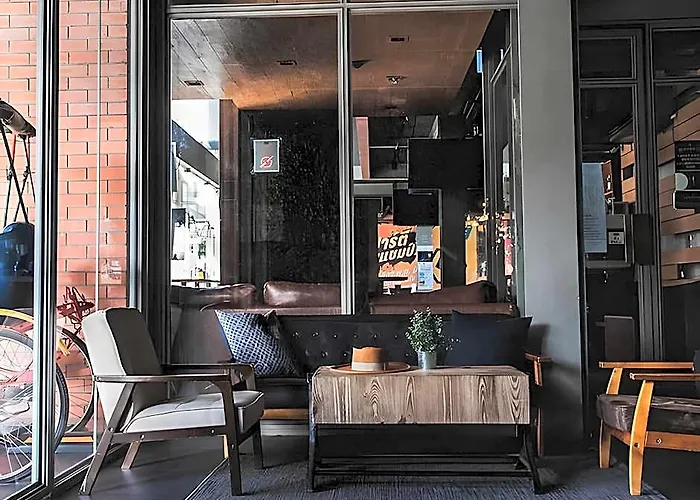 Tha Loft By Th District 酒店 3*